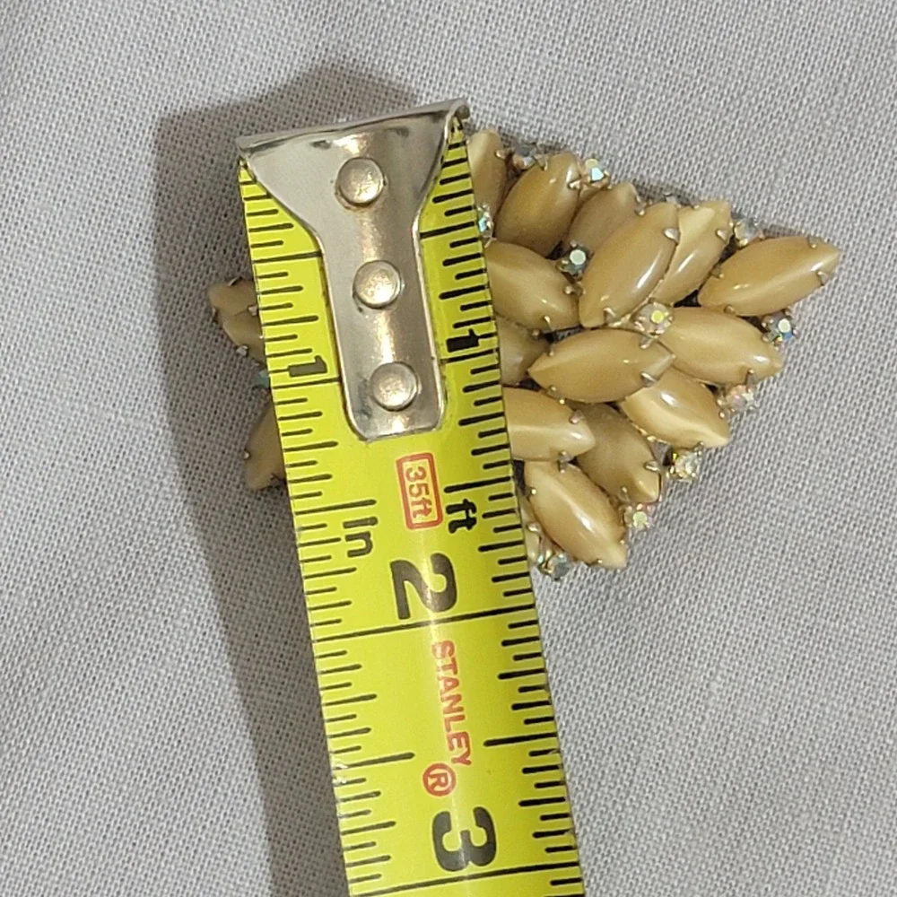 VTG Gold Tone Champagne Navette Thermoset &‎ AB Rhinestone Multilayer Brooch Pin